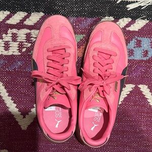 Puma Women's Bold Pink Sneakers
